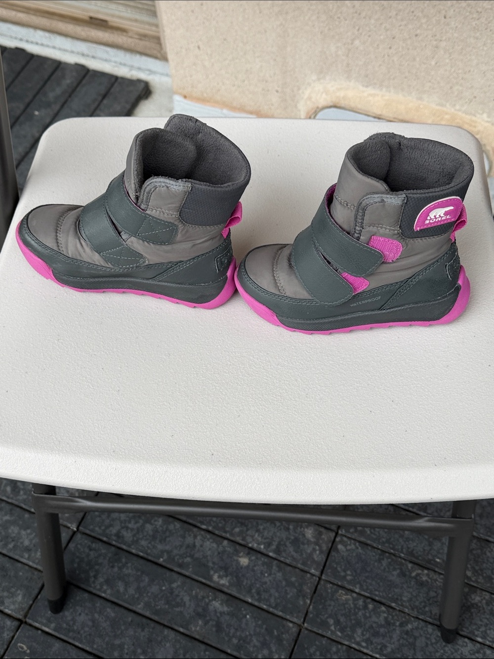 Sorel Kids Gray and Pink Waterproof Hook-and-Loop Winter Boots